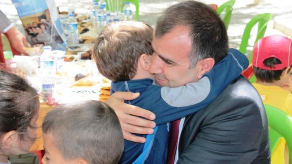 İl Müdürü Asım Sultanoğlunun 23 Nisan Ulusal Egemenlik ve Çocuk Bayramı Kutlama Mesajı