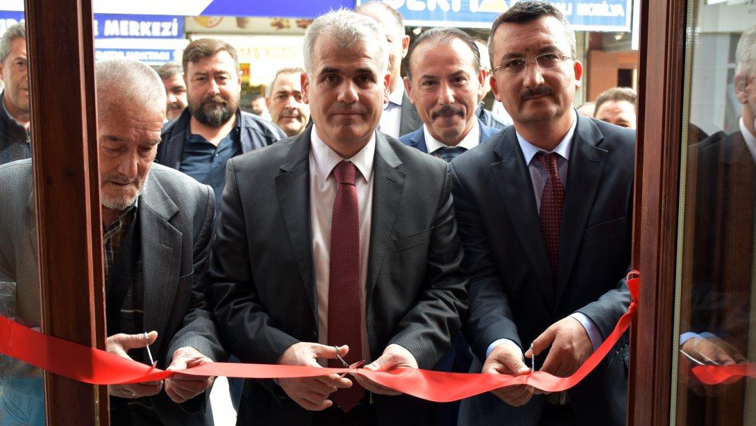 İl Müdürü Kurt, Müdürlüğümüz Personeli Mehmet Pamukun Sergi Açılışını Gerçekleştirdi