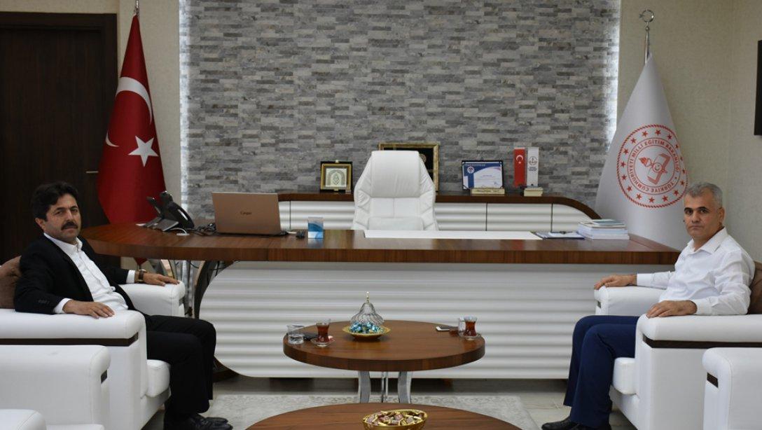 Cumhurbaşkanlığı Kabine Sekreteri Osman Sağlam'dan İl Müdürü Kurt'a Ziyaret