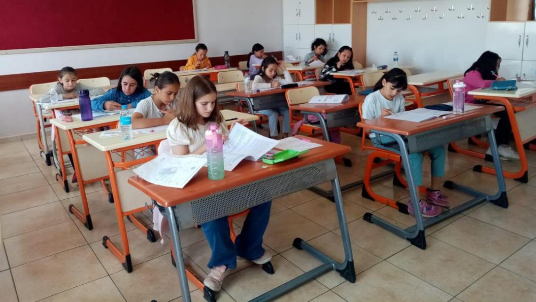 Proje İmam Hatip Ortaokulu Seçme Sınavı Yapıldı