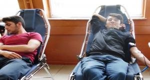 İl Müdürü Asım Sultanoğlu, Kan Bağışında Bulunarak Kampanyaya Destek Verdi