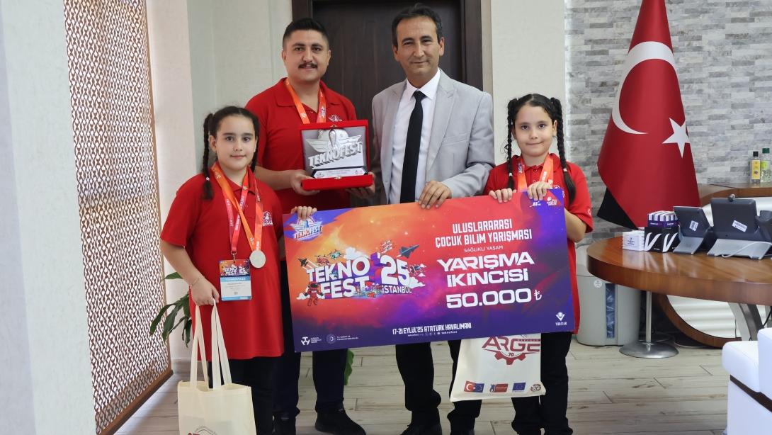 Karaman'ın Teknoloji Kahramanları TEKNOFEST'ten Dereceyle Döndü 