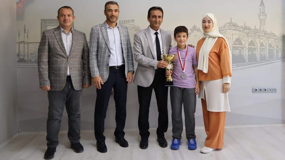 Karamanlı Minik Raket Türkiye Şampiyonu Oldu